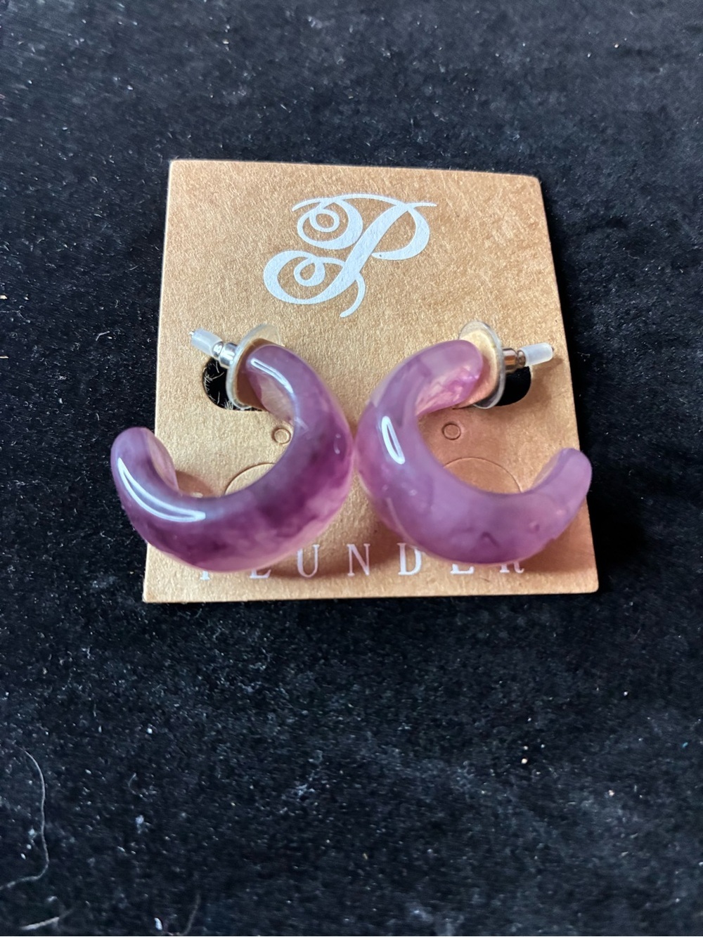 Plunder Purple Resin Hoop Earrings NWT - Picture 3 of 5